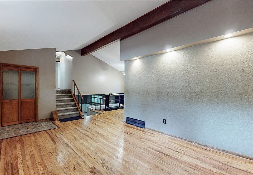 4505 Wayne Rd, Mantua, OH 44255 Zillow