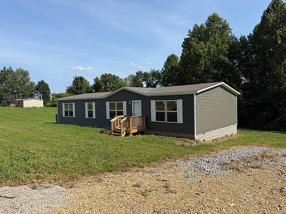 2nd image of 190 Parton Rd