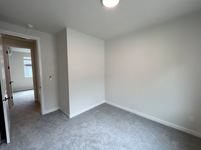 L0533 - D - Reed Place Condos — Photo 17