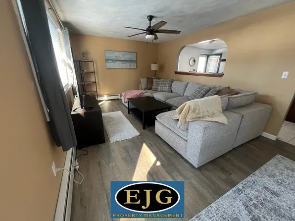 1428 Mammoth Rd, Pelham, NH 03076