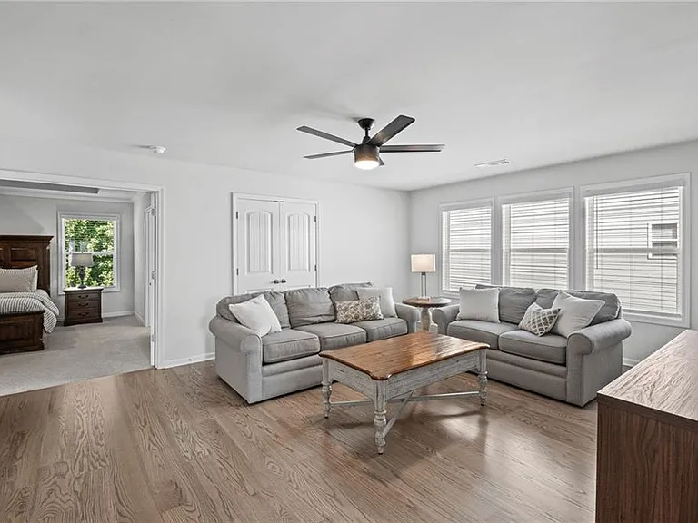 149 Treeline Trl — Photo 14