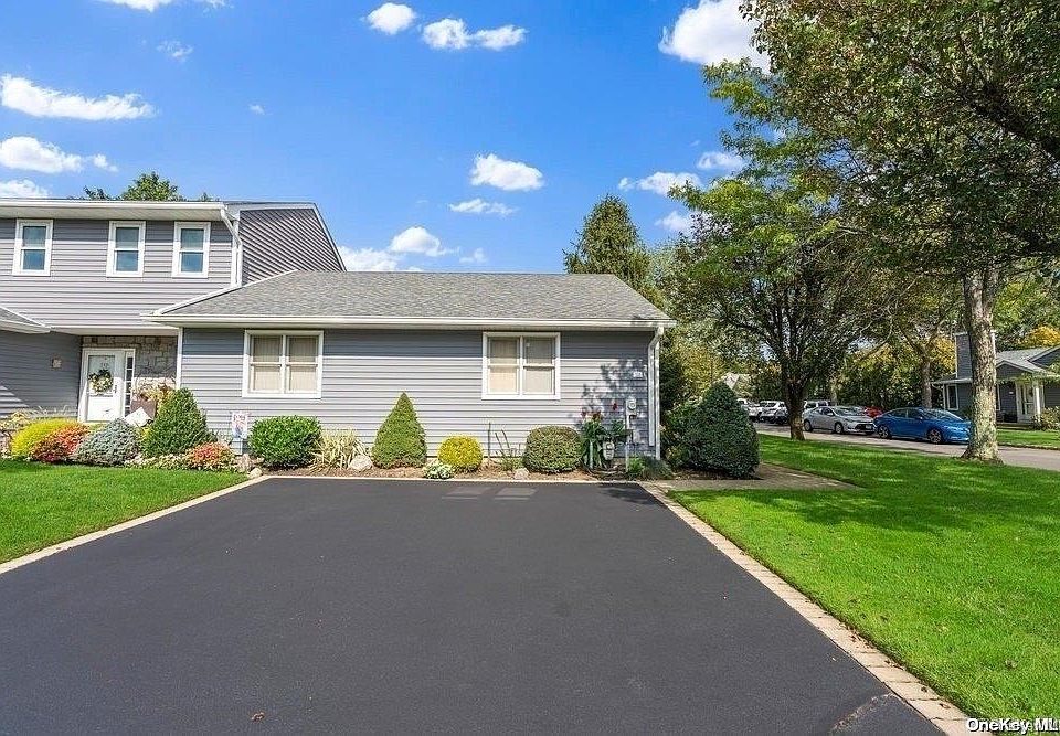 1st image of 150 Kimberly Court #.