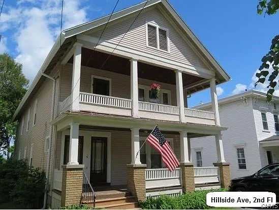 5 Hillside Ave — Photo 2
