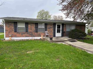 102 S Cobb St, Pine Village, IN 47975