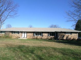 2850 Fox Hollow Rd, Springfield, OH 45502