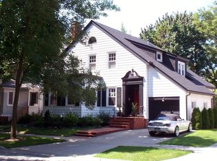 125 Dupee Pl, Wilmette, IL