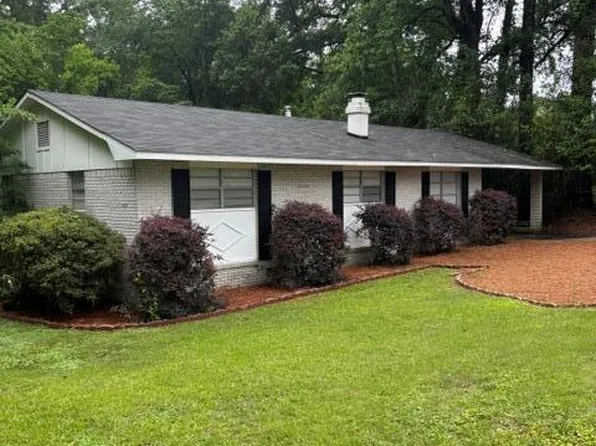 6018 Boeing Dr, Columbus, GA 31909