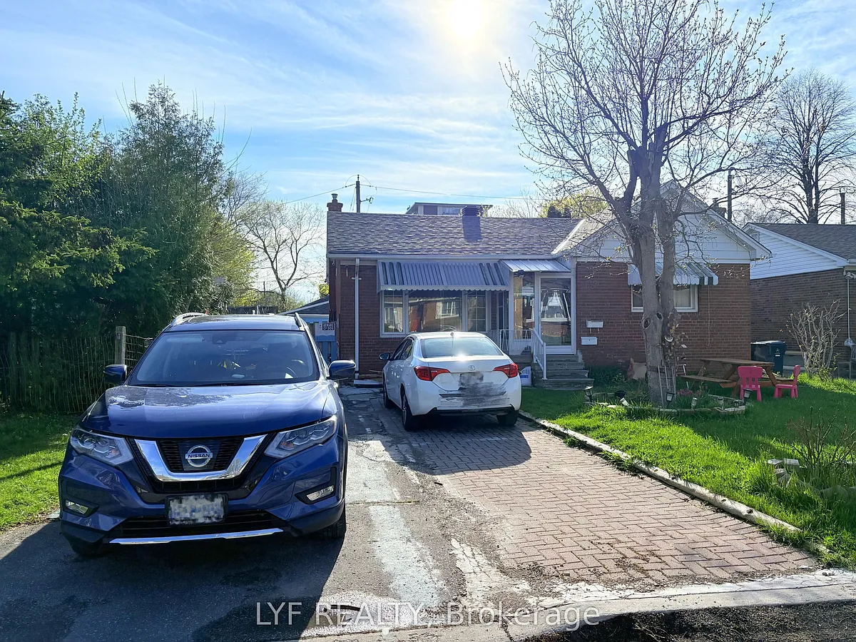 Building Photo - 22 Ivordale Cres #A
