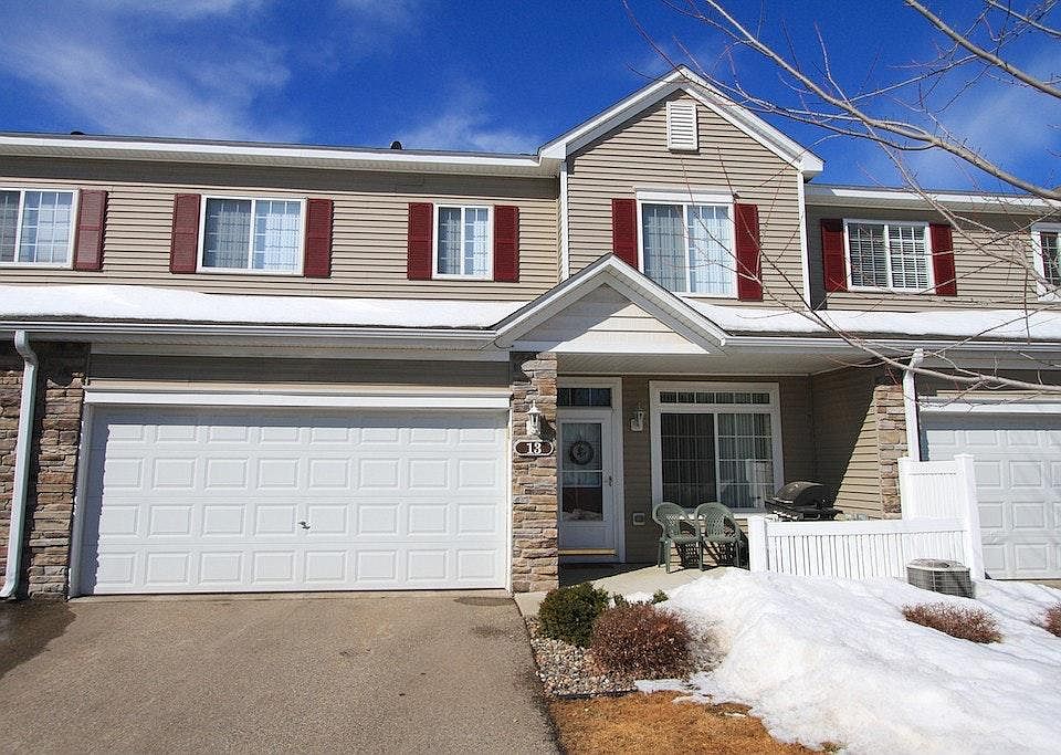 1st image of 13 River Woods Dr W
