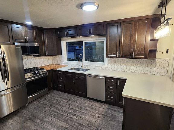 3rd image of 5006 SE Britton Ave