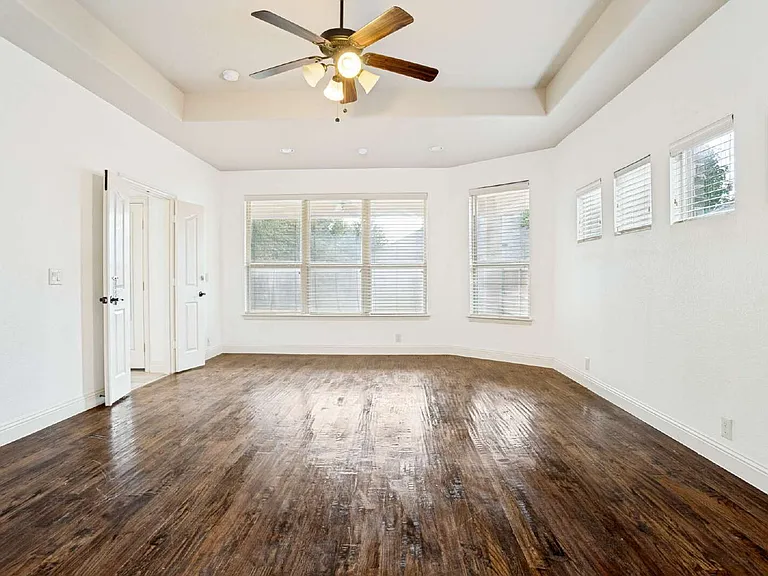 1204 E Shawnee Dr — Photo 15