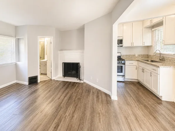 1813 W Victory Blvd, Burbank, CA 91506