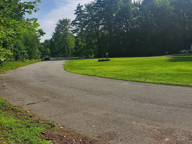 232 Kirby Ln — Photo 4