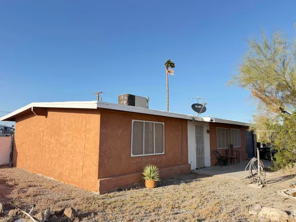 1244 Arcadia Ave, Thermal, CA 92274