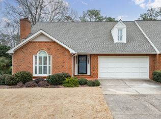 510 Brickleberry Ln, Roswell, GA 30075