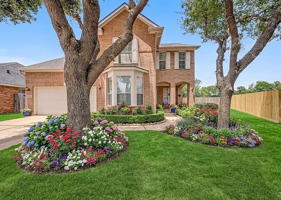 18106 Linden Forest Ln