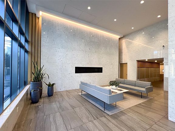 5th image of 777 Herald St #1108