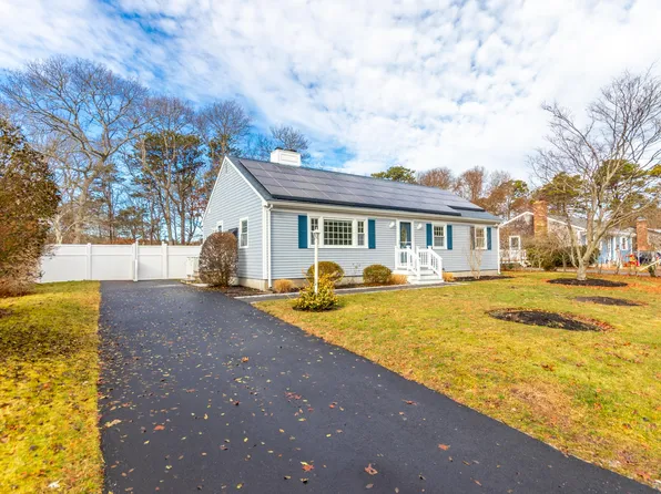 169 Megan Road, Hyannis, MA 02601