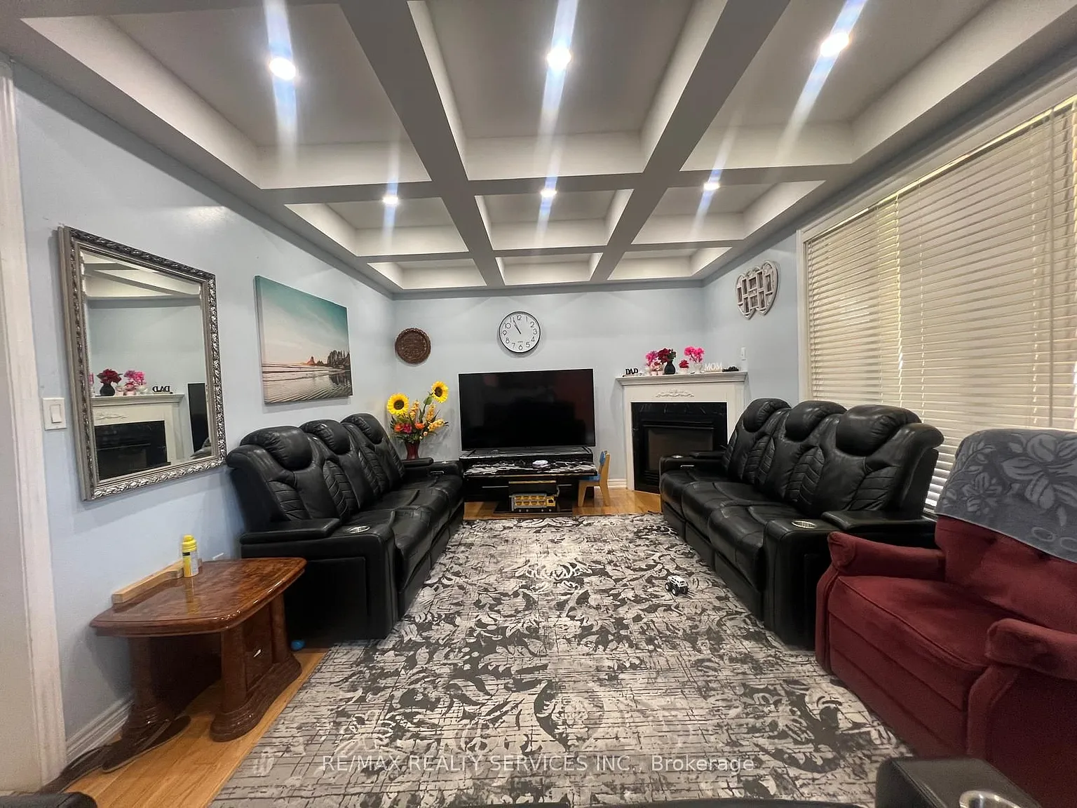 4 bed, $3,300 — Photo 4