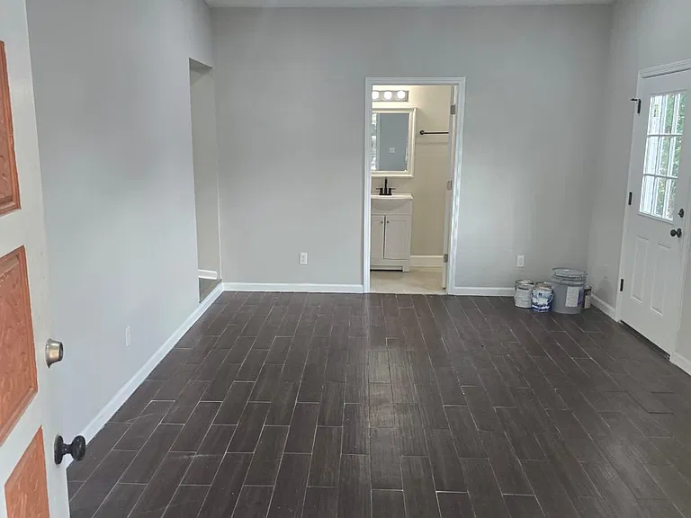 10242 Westmar Rd — Photo 11