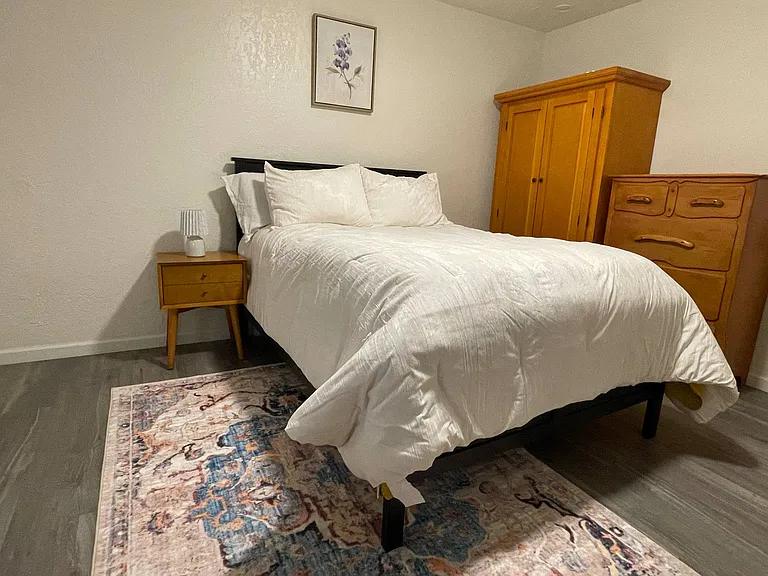 Room5