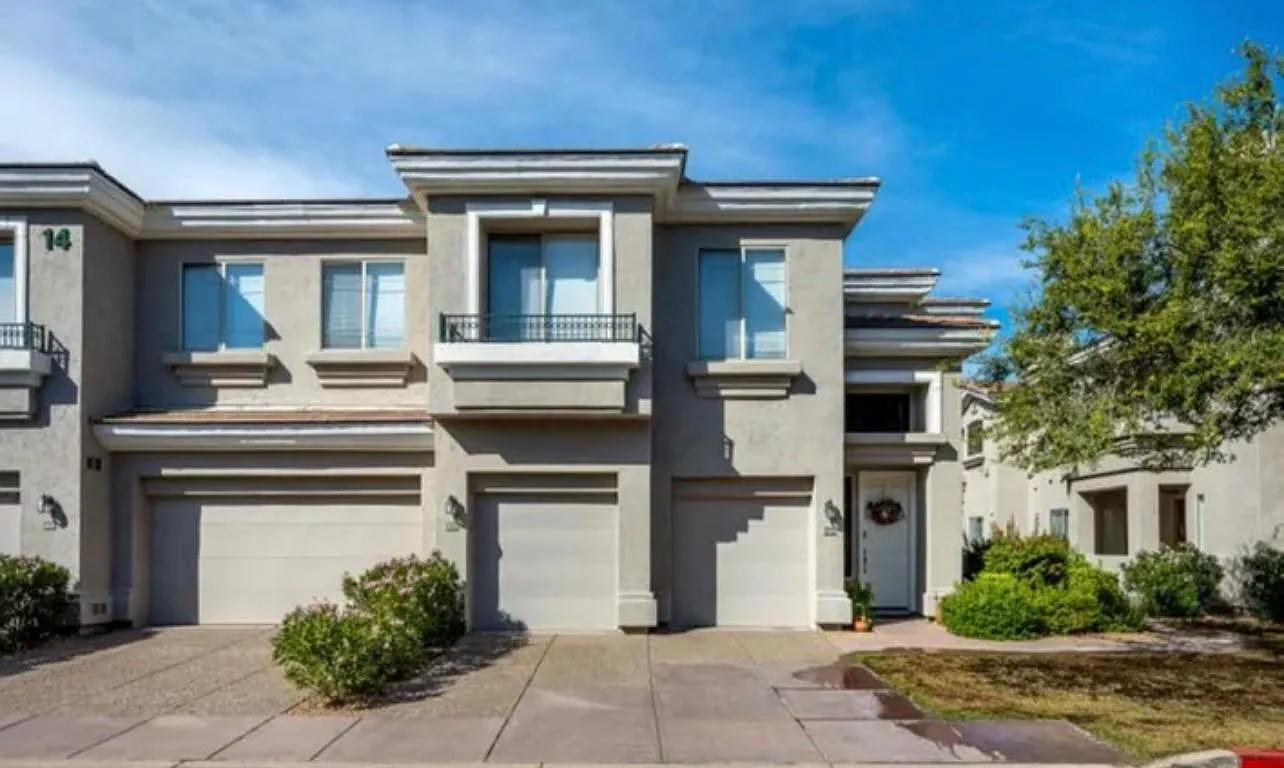 E Shea Blvd, Scottsdale — Photo 1