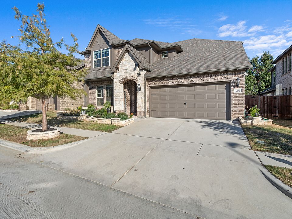1st image of 1009 Jamal Dr