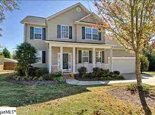 833 Brielle Ct, Simpsonville, SC 29681