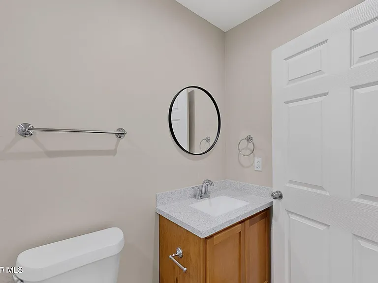 1483 Osullivan Dr #B — Photo 24
