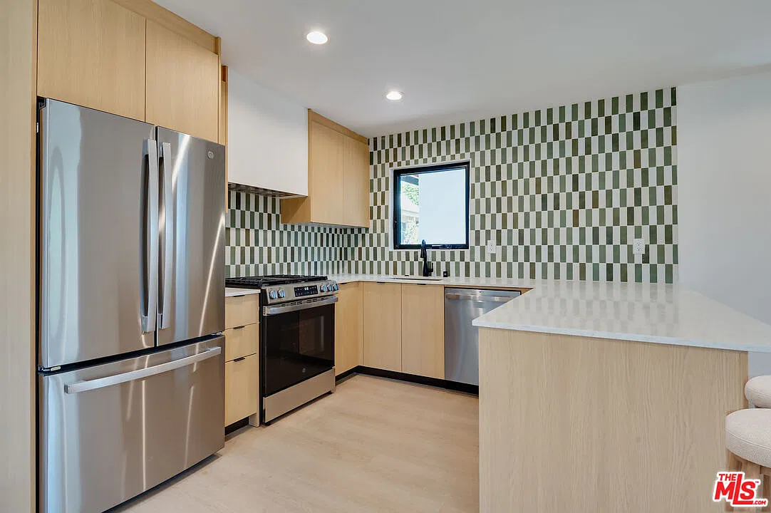 1 bed, 1.0 bath, 600 sqft, $3,650 — Photo 4