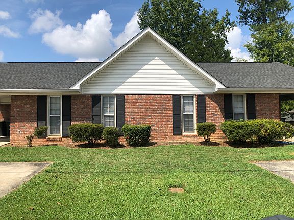 2nd image of 18 Wood Creek Way SW #A