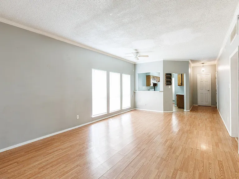 7405 Avenue X #104 — Photo 8