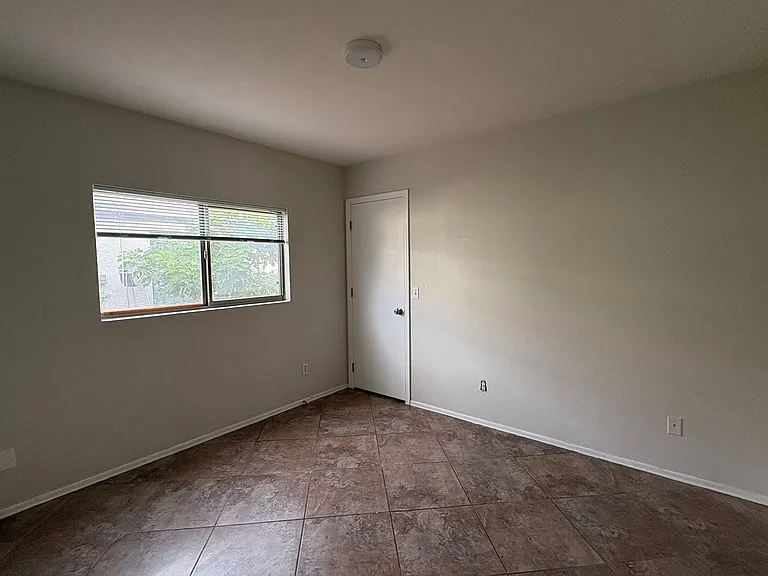 11774 W Aster Dr — Photo 6