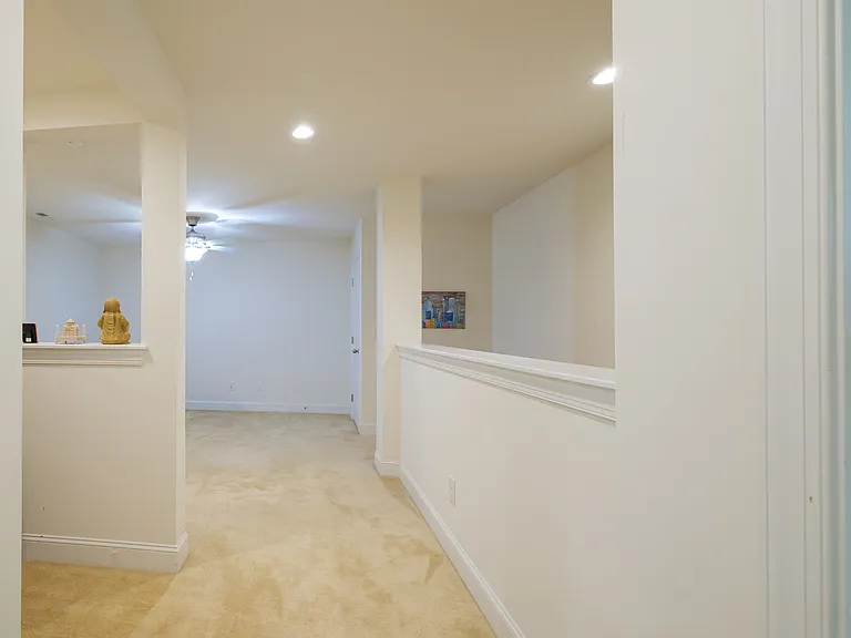411 Alamosa Pl — Photo 19