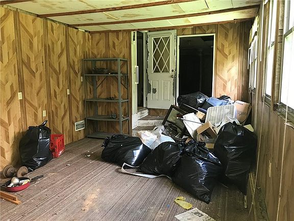 5th image of 3912 Alice Dr