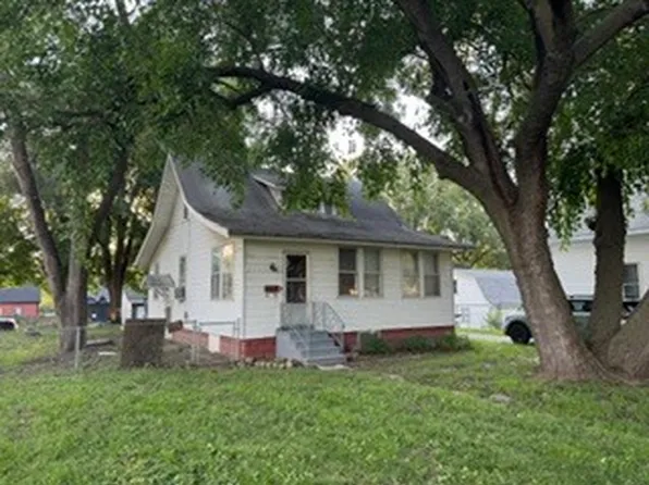 1114 Minnie Ave, Davenport, IA 52802