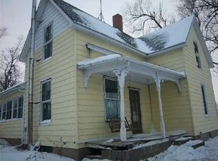 1678 Rutledge St, Knoxville, IA 50138