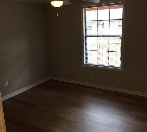 4th image of 527 W Florida Ave APT 4