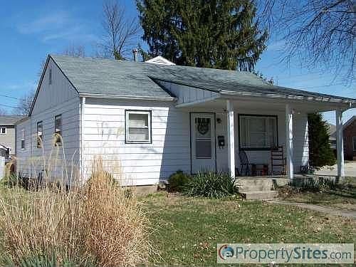 1st image of 130 Greenacre Dr