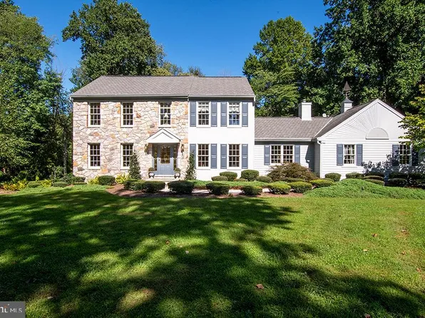 7 Violet Ln, Glen Mills, PA 19342