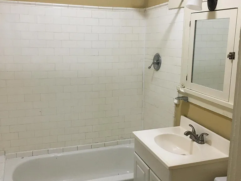 334 N McLean Blvd #2 — Photo 31