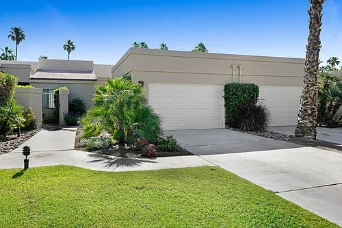 39856 Narcissus Way Photo 1