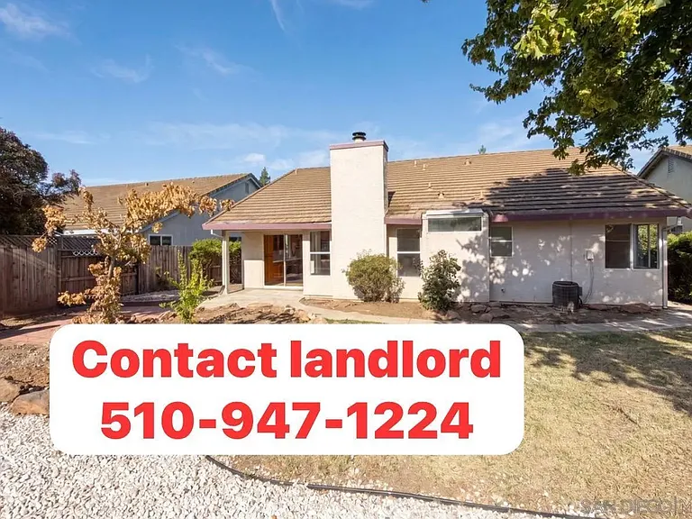 8027 Montevina Dr — Photo 16