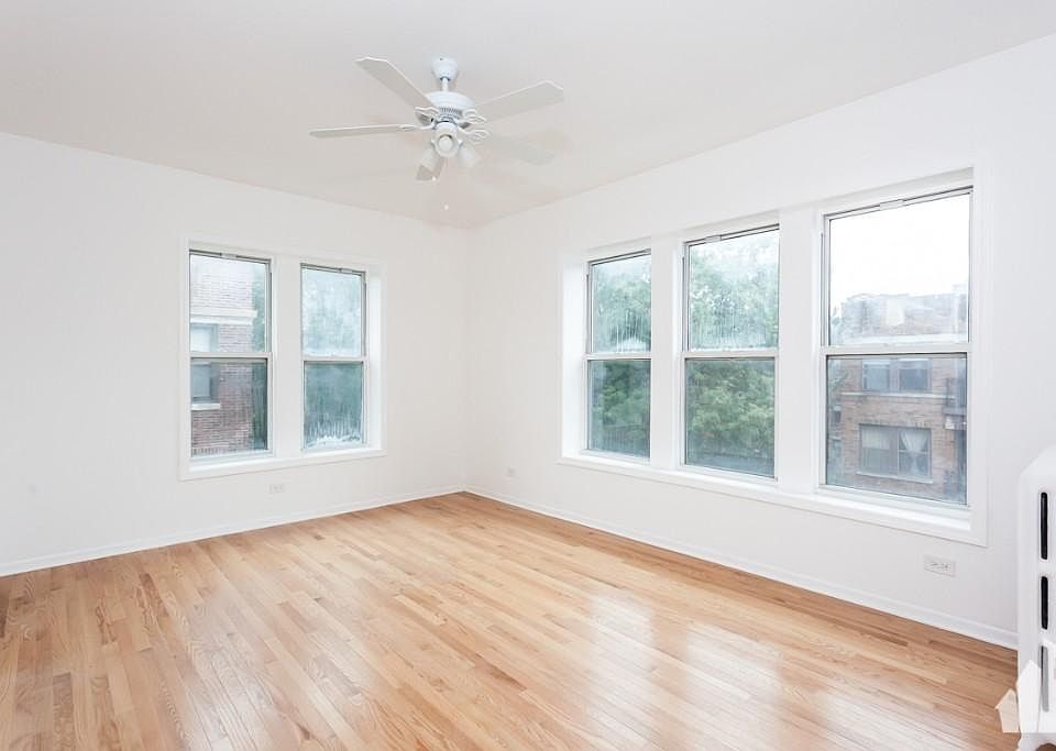 1st image of 1050 W Catalpa Ave APT 3L
