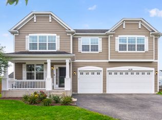 409 Brockton Ave, Elgin, IL 60124