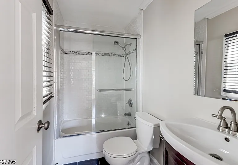35 Burnside Ave #B — Photo 13