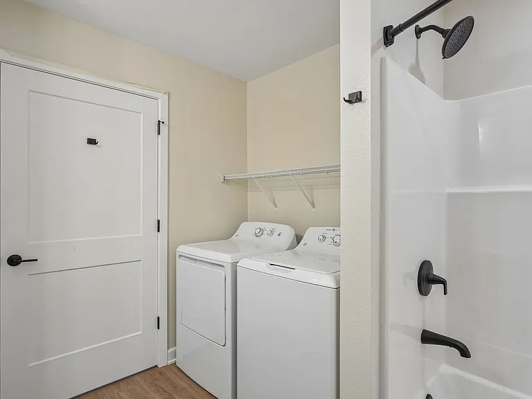 Marshview Apartments LLC — Photo 15