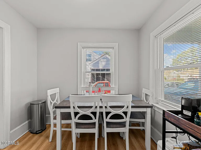 607 Watson Ave — Photo 18