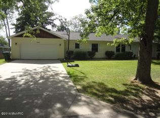 61190 Lenawee Rd, Cassopolis, MI 49031