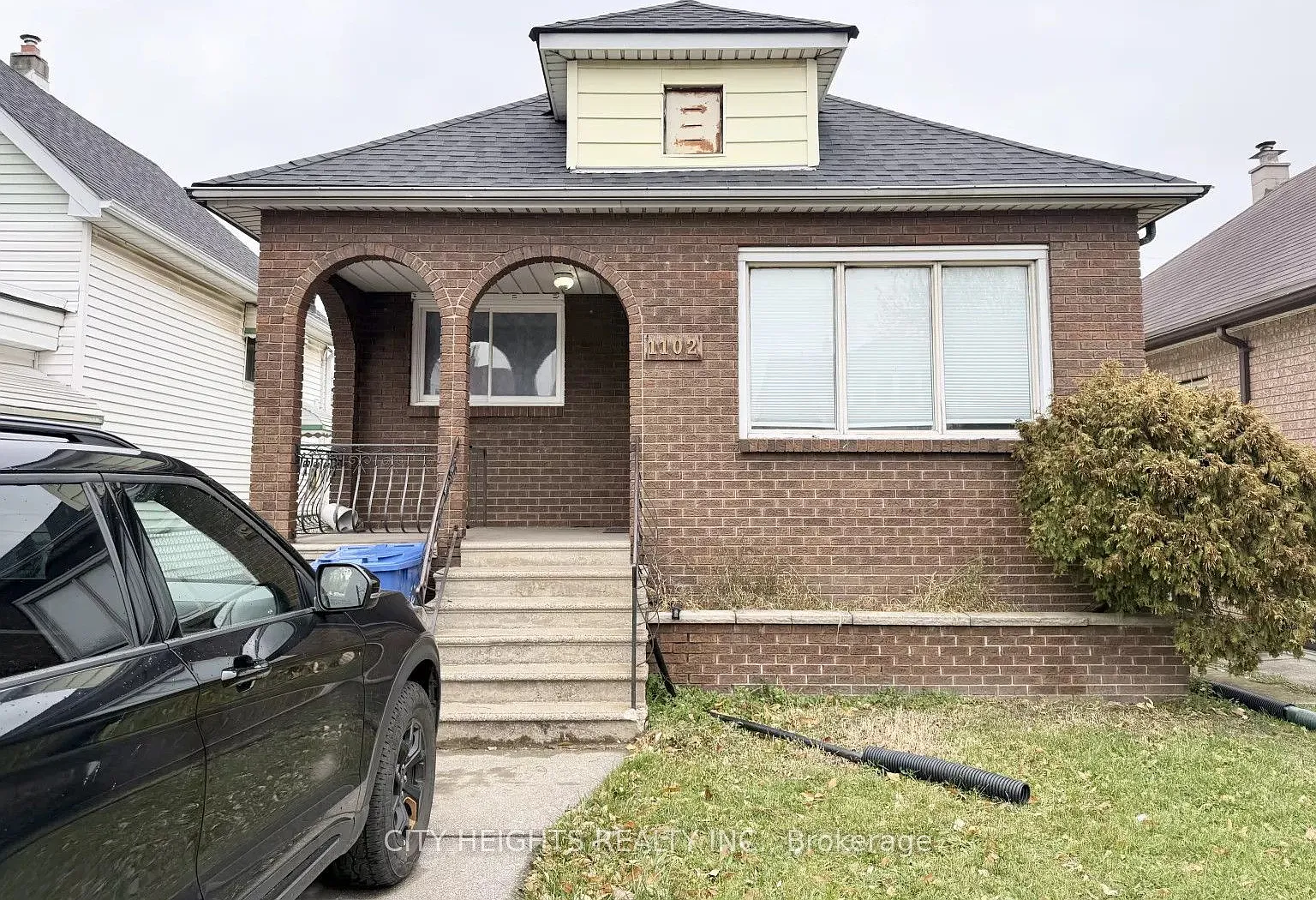 3 bed, $2,250 — Photo 1